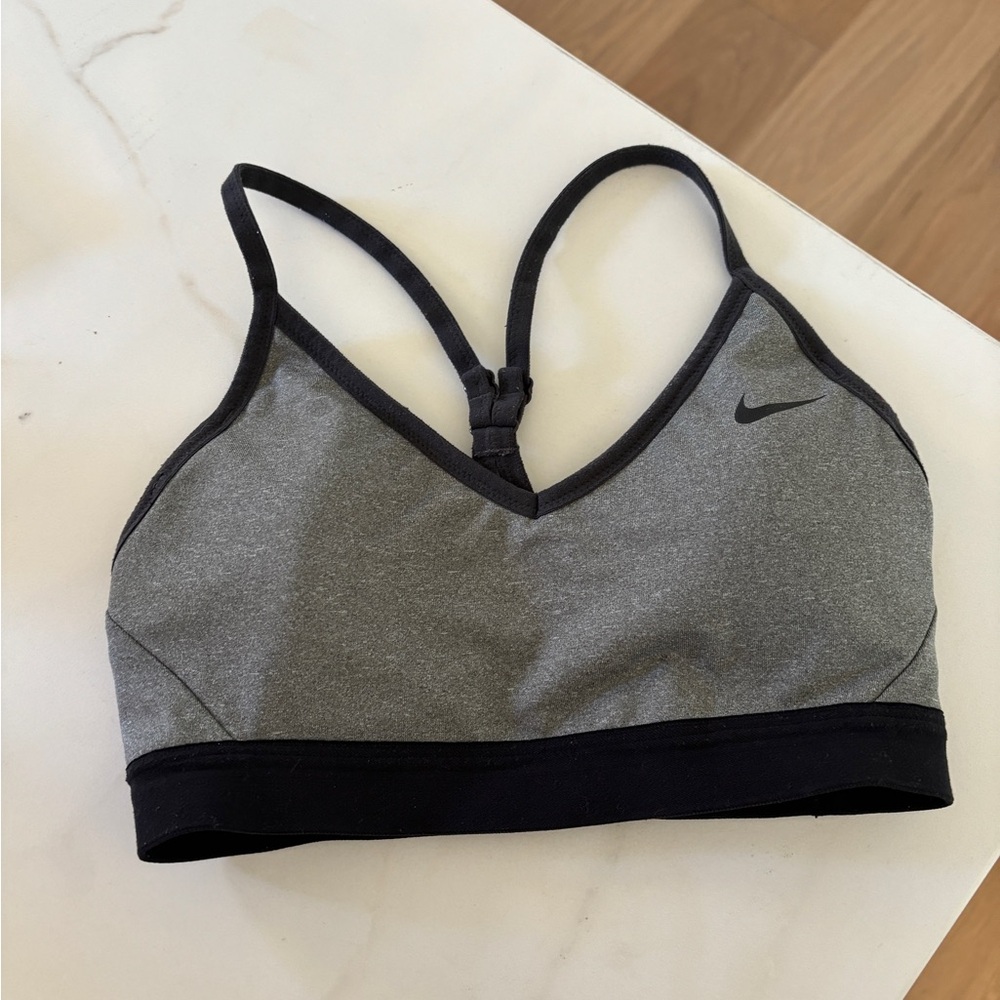 Nike Women’s Indy Sports Bra size small